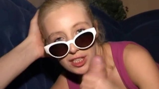 After party sexy blonde Belinda is making blowjob